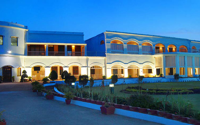 chanakya-bnr-puri1