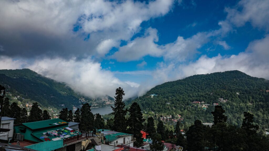 10 Hill Stations Near Patna (2025)